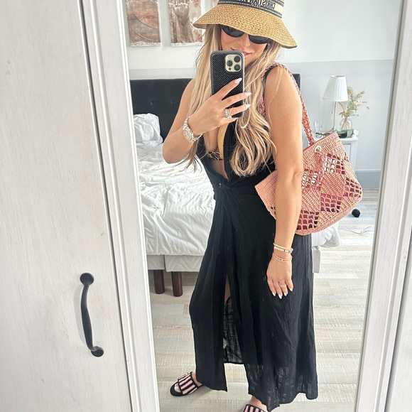 Meet your Posher, Jennifer - Picture 4 of 8